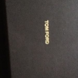 Meet your Posher, Cc